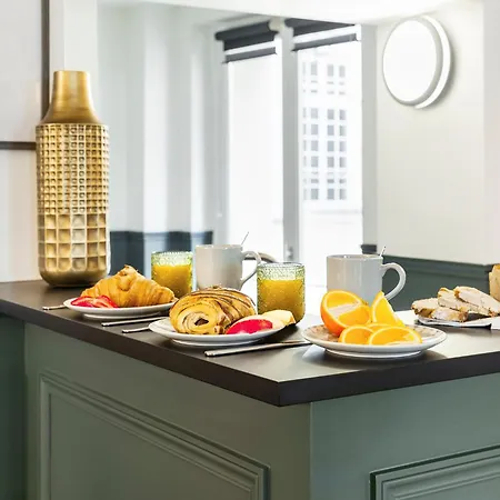 Appartamento Livinparis - Luxury Ac 4 Bedrooms Le Marais I Parigi