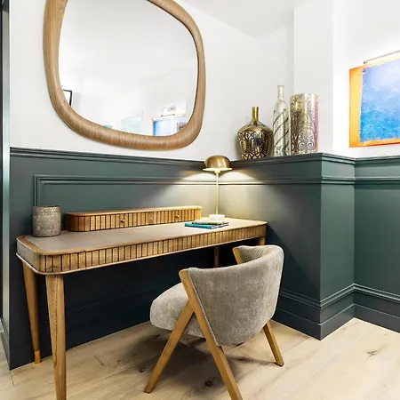 Livinparis - Luxury Ac 4 Bedrooms Le Marais I * Parigi